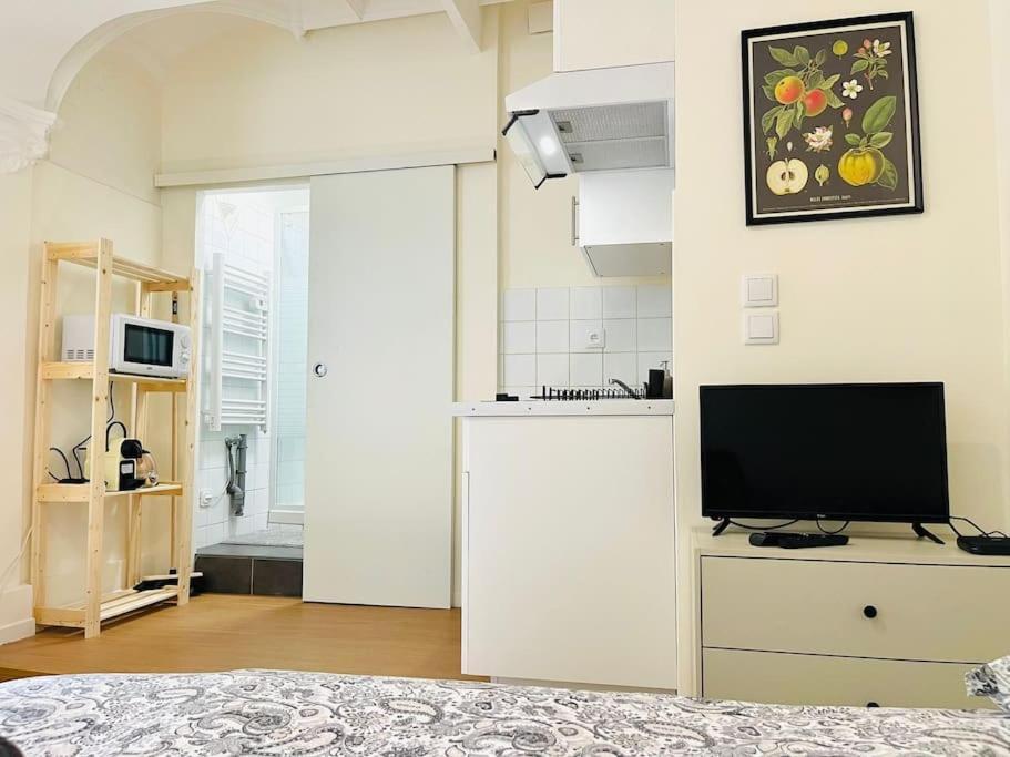 Le Petit Meuble Hyper Centre Apartment ออร์เลออง ภายนอก รูปภาพ
